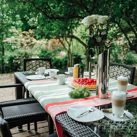 Kleines An Der Ta Mit Balkon