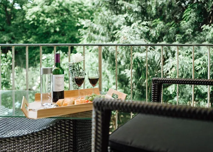 Kleines An Der Ta Mit Balkon 民宿